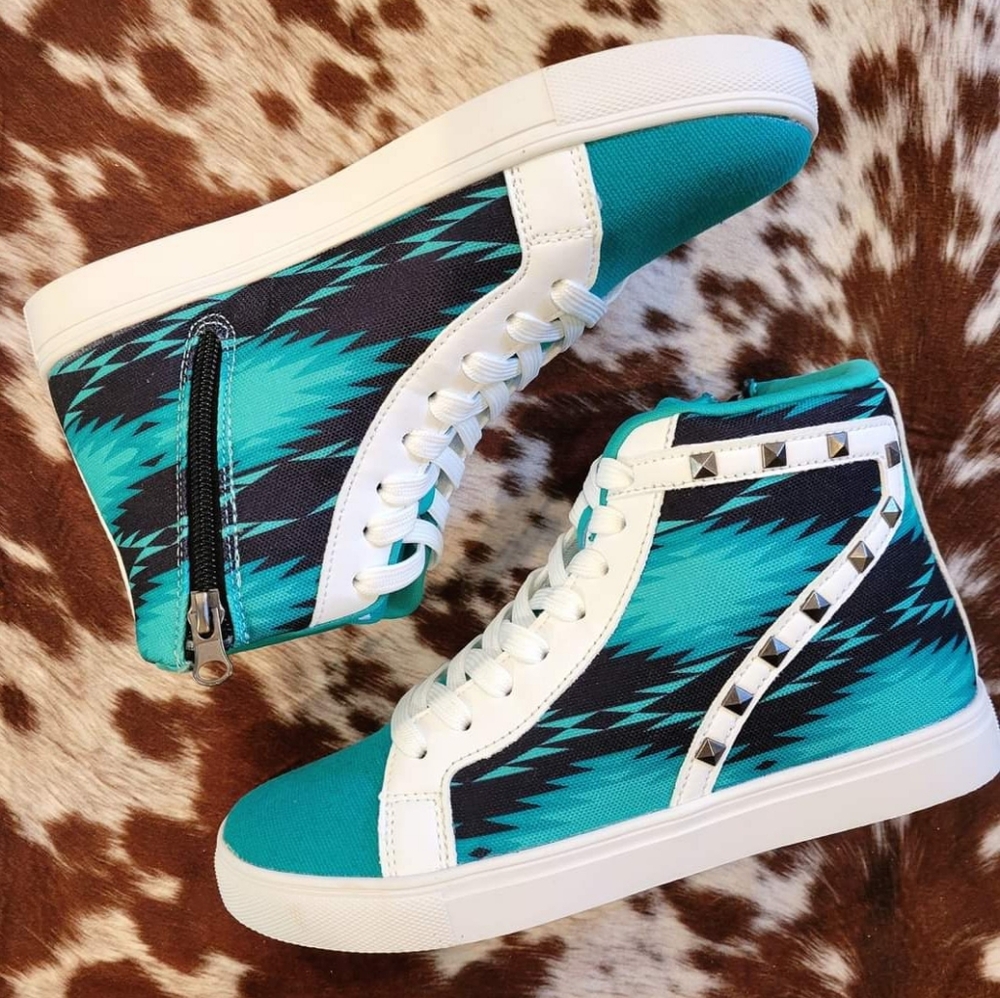 Heartland High Tops